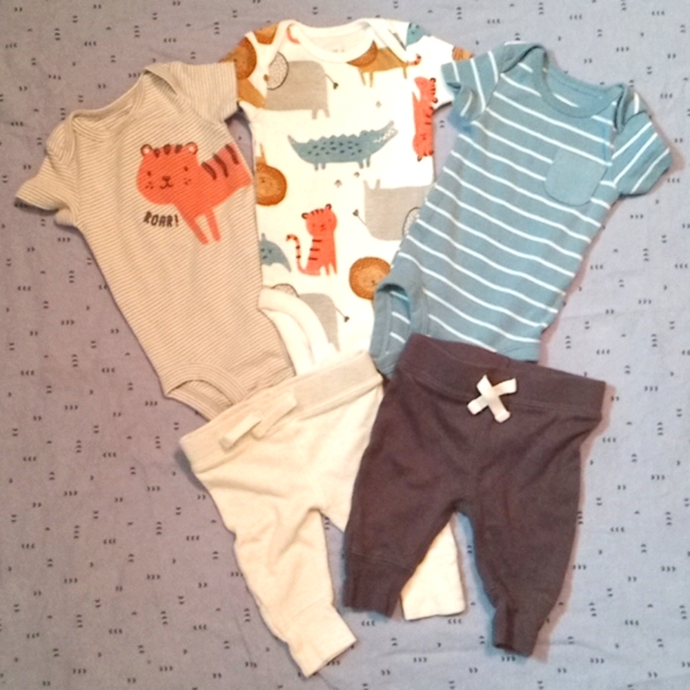 Newborn bundle-3 onesies-2 pants